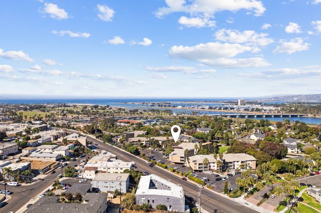 Grounds and palms, Point Loma Villas