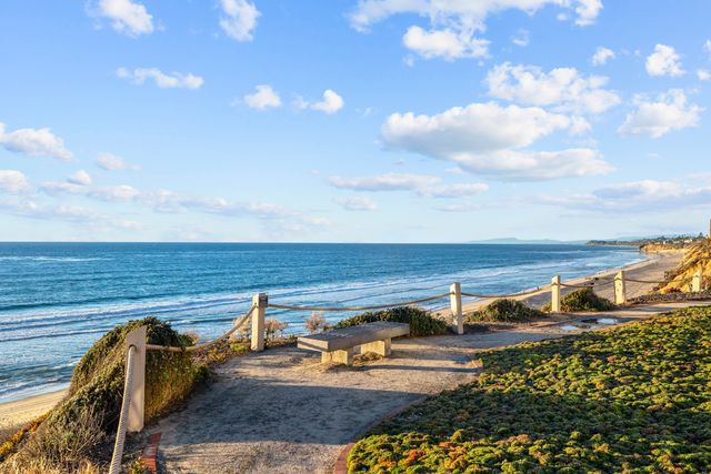 The oceanfront at Seascape Sur