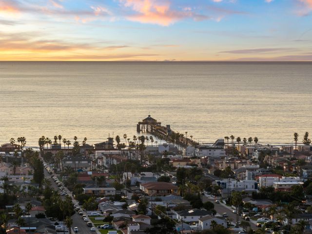 The Imperial Beach pier from above (2)